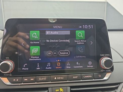 Used 2020 Nissan Altima 2.0 Platinum FWD image 30