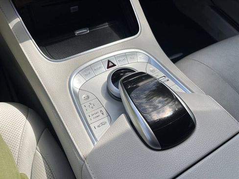 Used 2015 Mercedes-Benz S 550 Sedan image 47