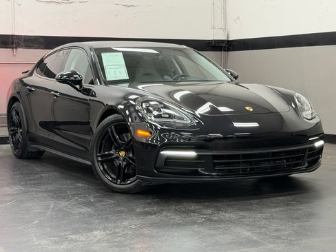 Used 2019 Porsche Panamera 4 AWD/4WD image 2