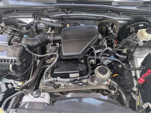 Used 2013 Toyota Tacoma 2WD Regular Cab image 19