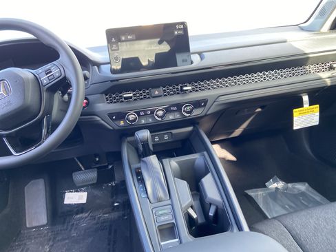 New 2026 Honda Accord SE image 18