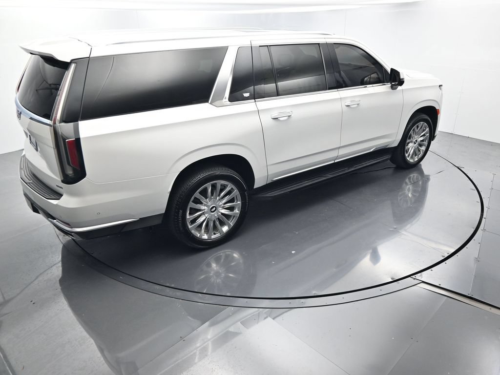 Used 2023 Cadillac Escalade ESV Premium Luxury AWD/4WD image 40