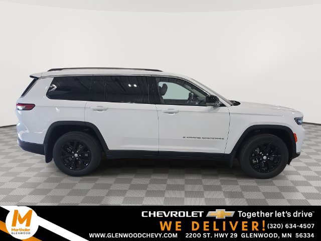 Used 2023 Jeep Grand Cherokee L Limited w/ Trailer Tow Group (B) AWD/4WD image 1