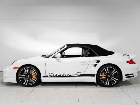 Used 2011 Porsche 911 Turbo S AWD/4WD image 7
