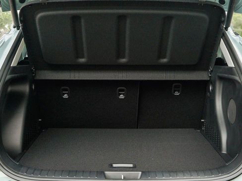 New 2026 Hyundai Kona Limited AWD/4WD image 8