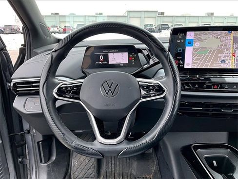 Used 2023 Volkswagen ID.4 Pro image 16