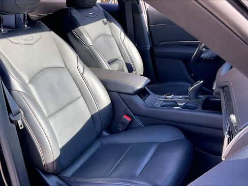Used 2020 Cadillac XT4 Sport image 8