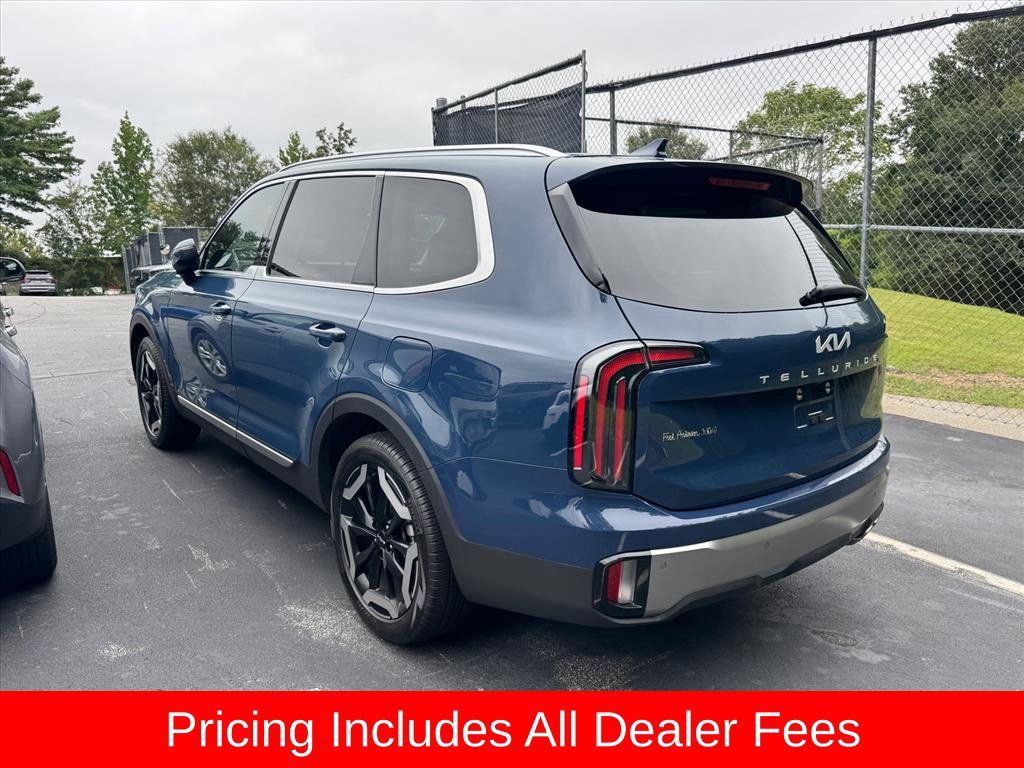 Certified 2025 Kia Telluride EX FWD image 7