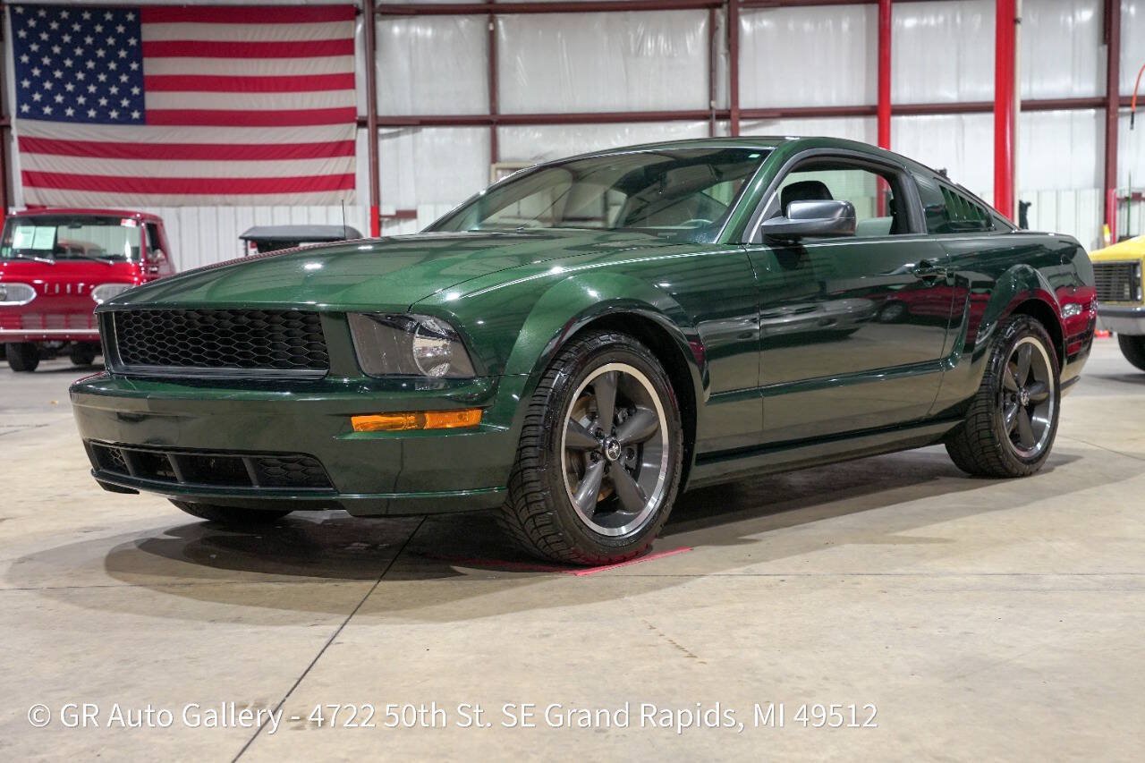 Used 2009 Ford Mustang GT Premium RWD image 1