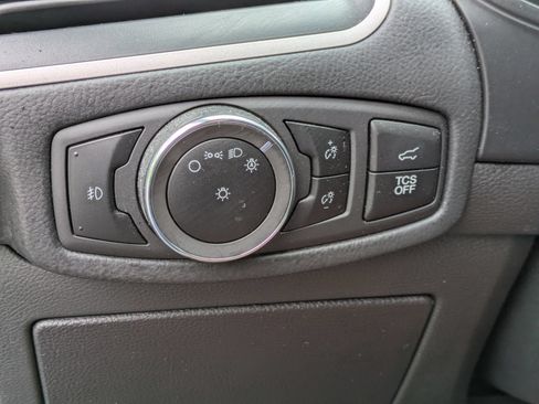 Used 2023 Ford Edge SEL w/ Sport Appearance Package AWD/4WD image 14