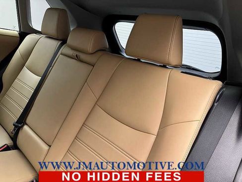 Used 2019 Toyota RAV4 XLE Premium w/ All Weather Liner Package AWD/4WD image 16