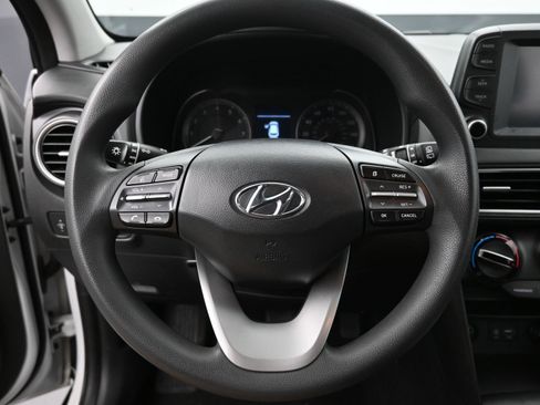 Used 2020 Hyundai Kona SE image 13