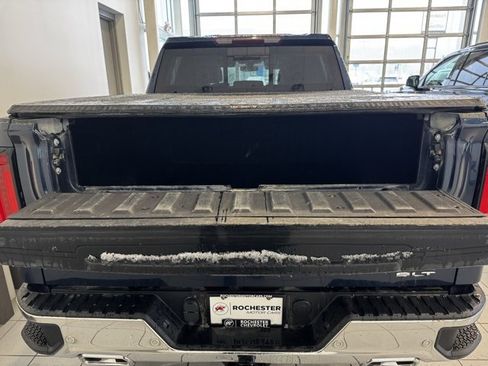 Used 2020 GMC Sierra 1500 SLT w/ SLT Premium Plus Package image 39