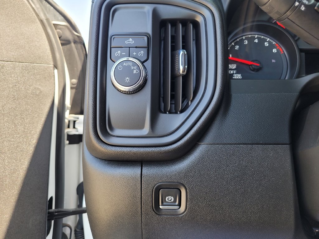 Used 2024 GMC Sierra 1500 Pro RWD image 31