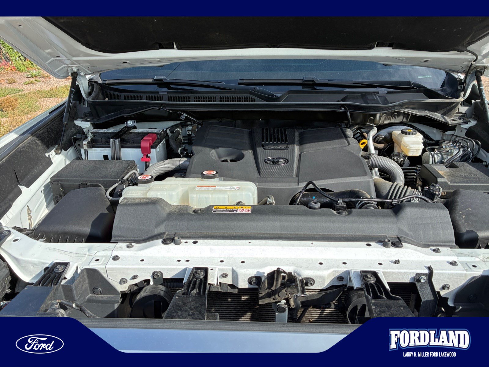 Used 2023 Toyota Tundra Limited w/ TRD Off-Road Package AWD/4WD image 21