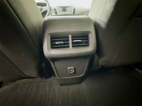 Used 2024 Chevrolet Equinox LT image 31