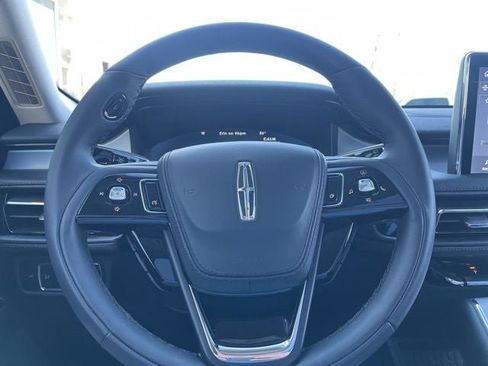 Certified 2024 Lincoln Aviator AWD w/ Premium Package image 28