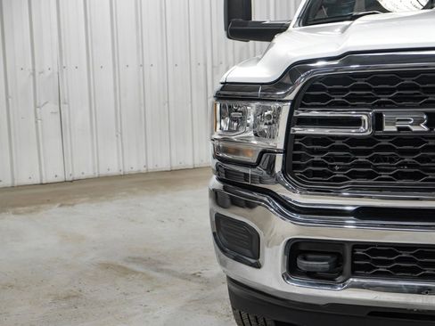 Used 2022 RAM 3500 Tradesman AWD/4WD image 39
