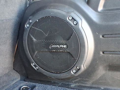 Used 2022 Jeep Wrangler Unlimited Sahara w/ Cold Weather Group image 12