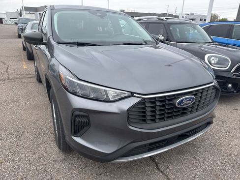 Used 2024 Ford Escape Active AWD/4WD image 28