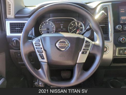 Used 2021 Nissan Titan SV w/ Accessory Utility Package image 12