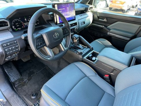 Used 2025 Toyota Tacoma 4x4 Double Cab Hybrid w/ Tow Tech Package image 10