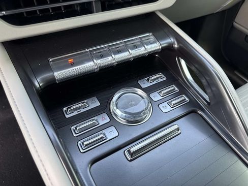New 2026 Lincoln Nautilus Reserve w/ Jet Appearance Package AWD/4WD image 28