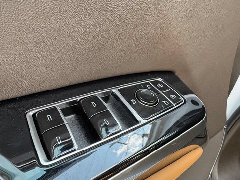 New 2026 Cadillac Escalade Luxury w/ Touring Package AWD/4WD image 12