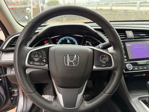 Used 2018 Honda Civic EX image 15