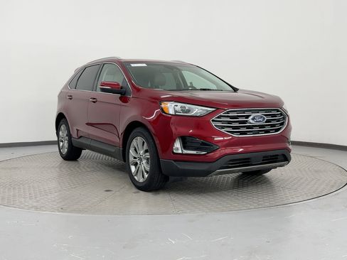 Used 2019 Ford Edge Titanium image 7