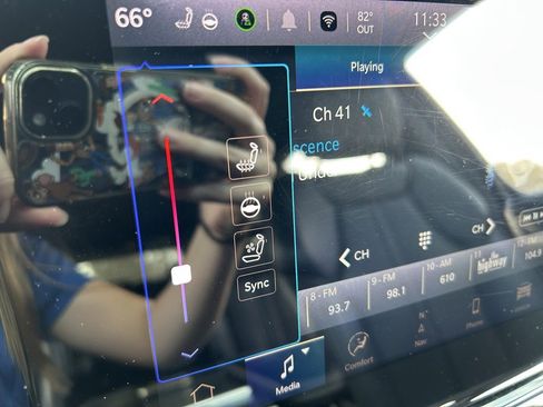 Used 2022 Jeep Wagoneer Series III w/ Premium Group I image 29