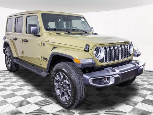 New 2026 Jeep Wrangler Unlimited Sahara AWD/4WD image 11