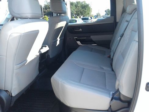 Used 2022 Toyota Tundra Limited image 12