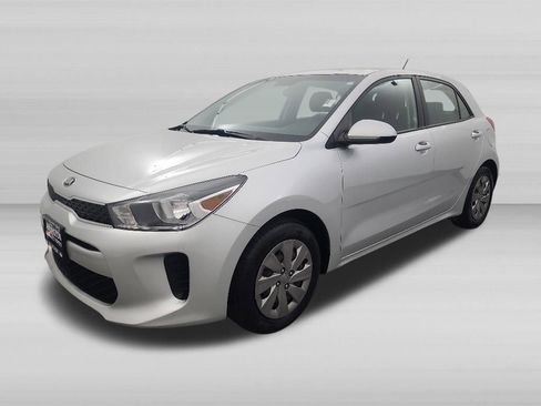 Used 2019 Kia Rio S FWD image 7