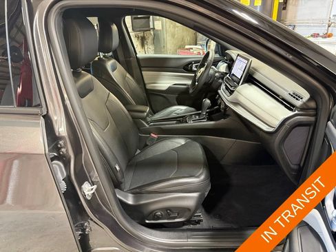 Certified 2023 Jeep Compass Limited w/ Elite Group AWD/4WD image 24