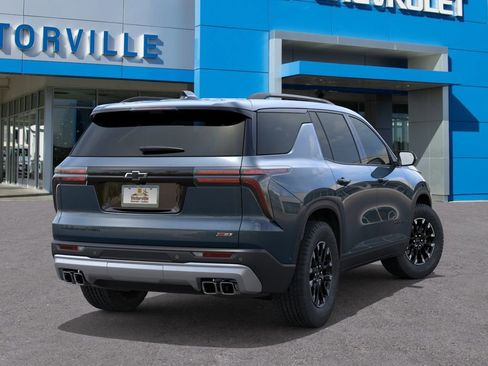 New 2026 Chevrolet Traverse Z71 w/ Enhanced Driving Package AWD/4WD image 4