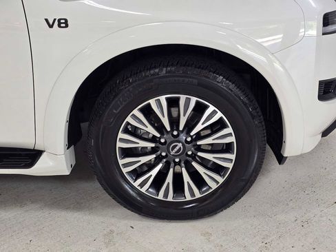 Used 2021 Nissan Armada SL w/ Midnight Edition Package AWD/4WD image 9