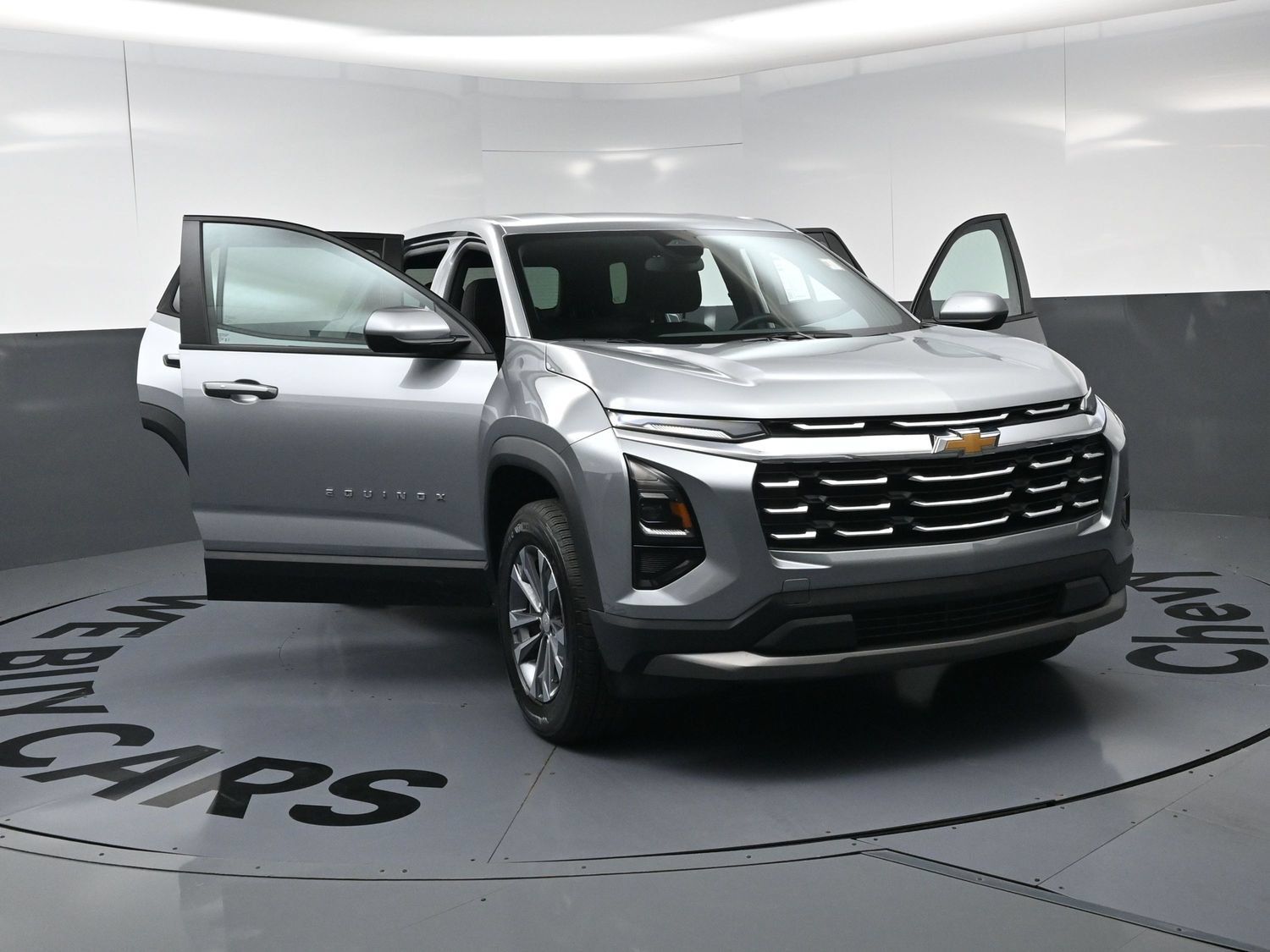 Used 2026 Chevrolet Equinox LT FWD image 23