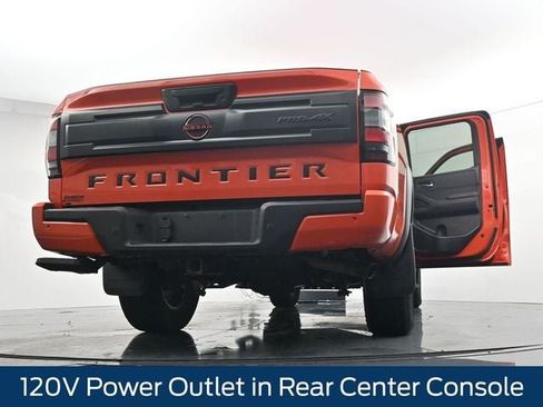 Used 2025 Nissan Frontier PRO-4X w/ Pro Premium Package AWD/4WD image 43