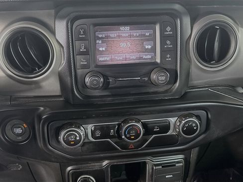 Used 2021 Jeep Wrangler Unlimited Sport image 16