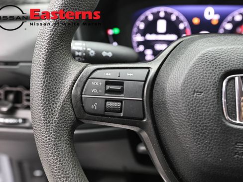 Used 2023 Honda Accord LX image 14