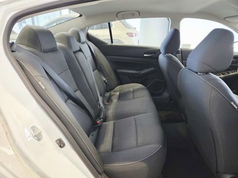 Used 2022 Nissan Altima 2.5 S image 11