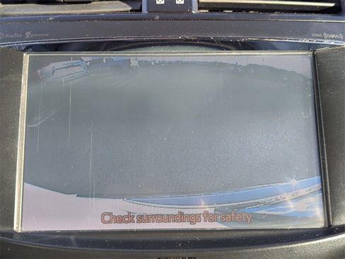 Used 2013 Toyota RAV4 EV image 22