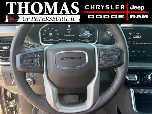 Used 2025 GMC Sierra 2500 Denali w/ Denali Reserve Package AWD/4WD image 12