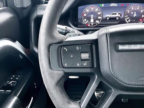 Used 2022 Land Rover Defender 90 Carpathian Edition image 15