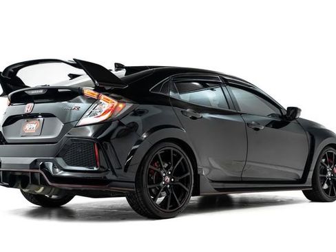 Used 2018 Honda Civic Type R image 4