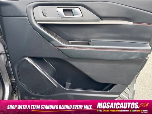 Used 2025 Ford Explorer ST-Line AWD/4WD image 9