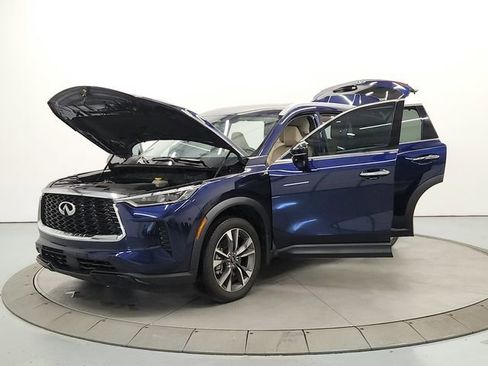 Used 2023 INFINITI QX60 Luxe w/ Performance Audio Package FWD image 11