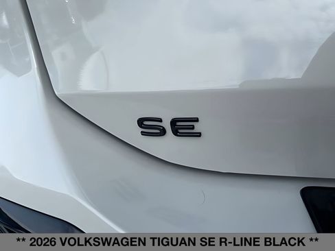 New 2026 Volkswagen Tiguan SE R-Line image 22
