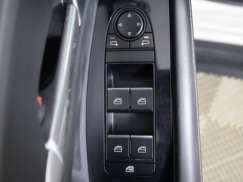 Used 2024 MAZDA CX-30 AWD 2.5 S w/ Select Sport Pkg image 29